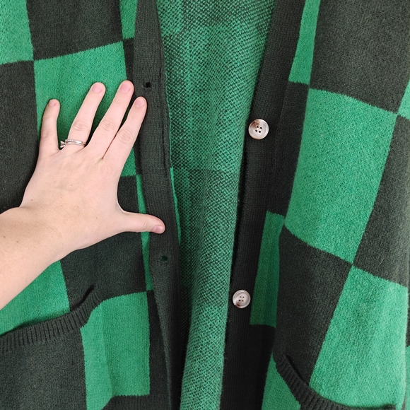Panache Apparel Girl Crush Oversized Cardigan In Green Checkered Size LG - Picture 6 of 16
